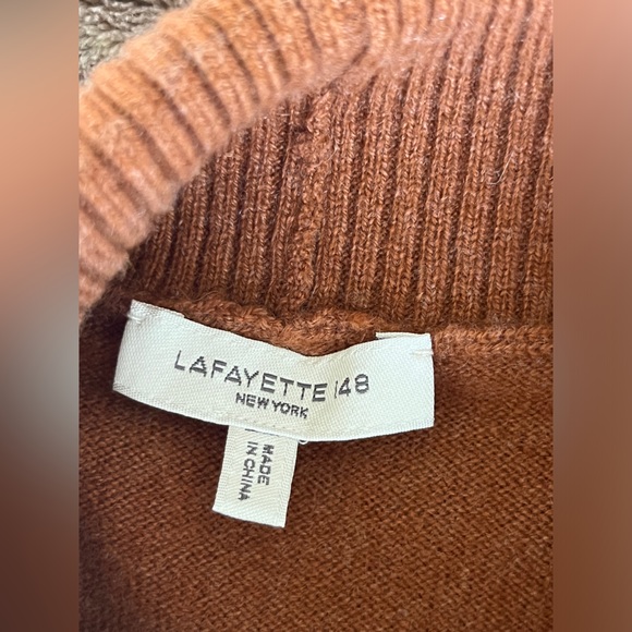Lafayette 148 New York Cashmere Turtleneck top size M - Picture 8 of 12